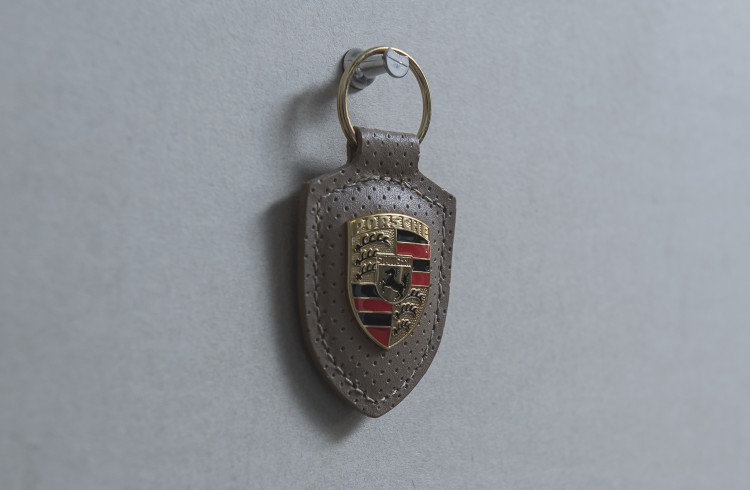 Porsche Key fob Beige