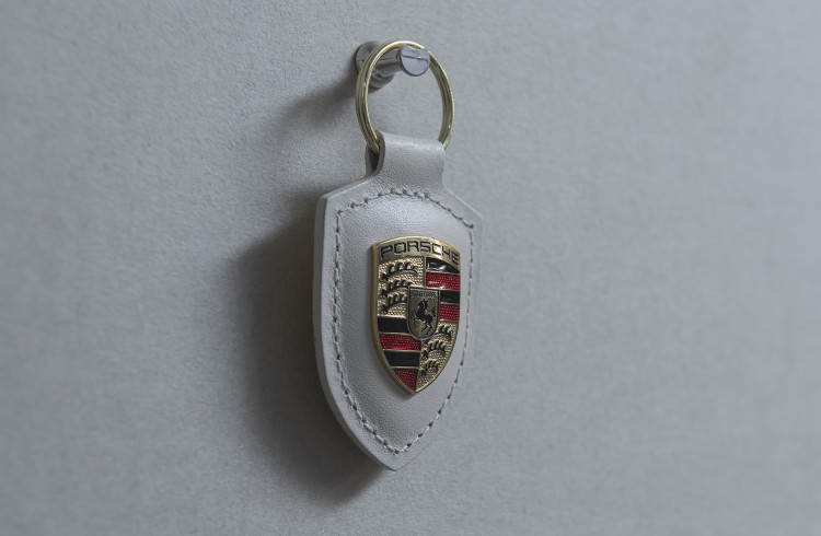 Porsche Key tag Crest White
