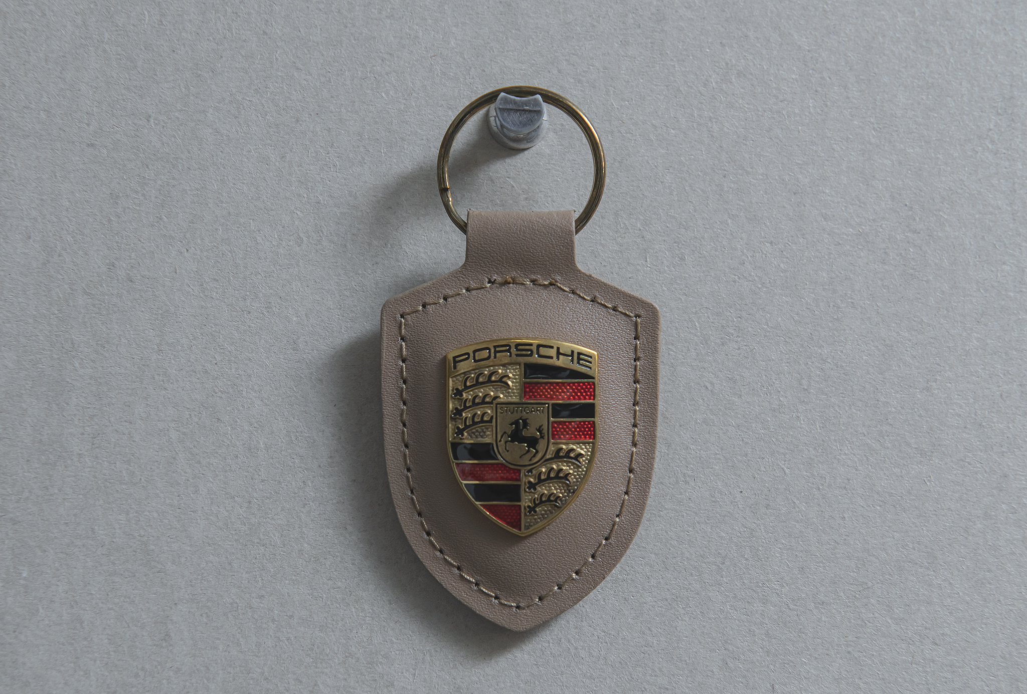 Porsche Key tag Crest Beige